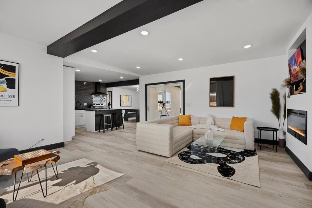 Star Gazers Modern Home On 5 Acres Of Land! Sunfair Heights Exterior photo
