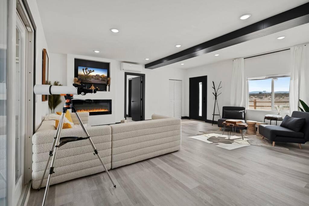 Star Gazers Modern Home On 5 Acres Of Land! Sunfair Heights Exterior photo