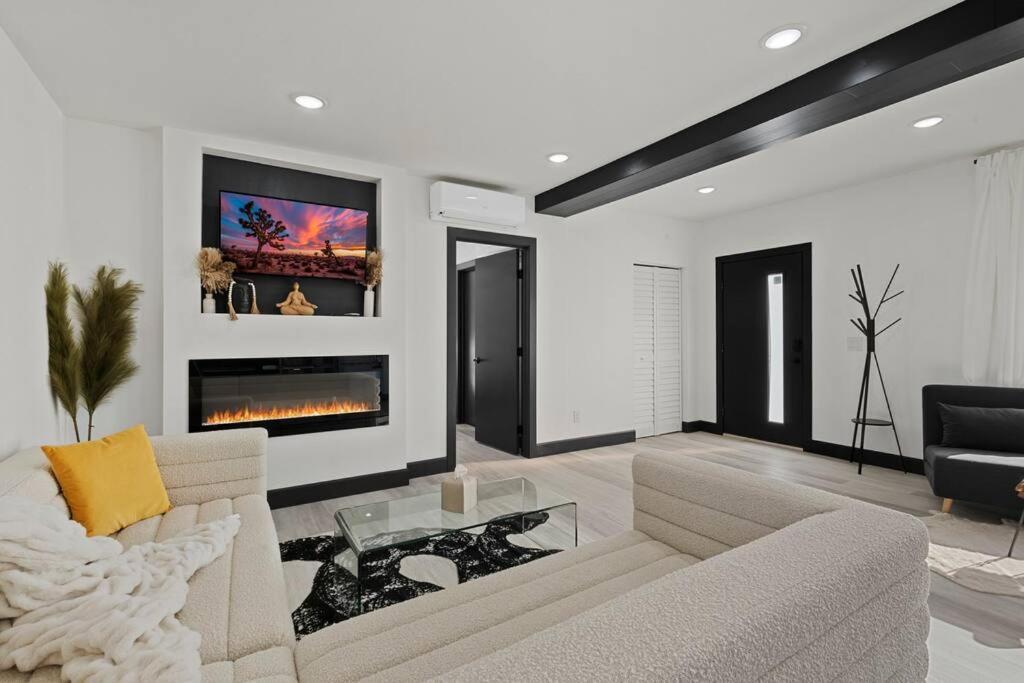 Star Gazers Modern Home On 5 Acres Of Land! Sunfair Heights Exterior photo